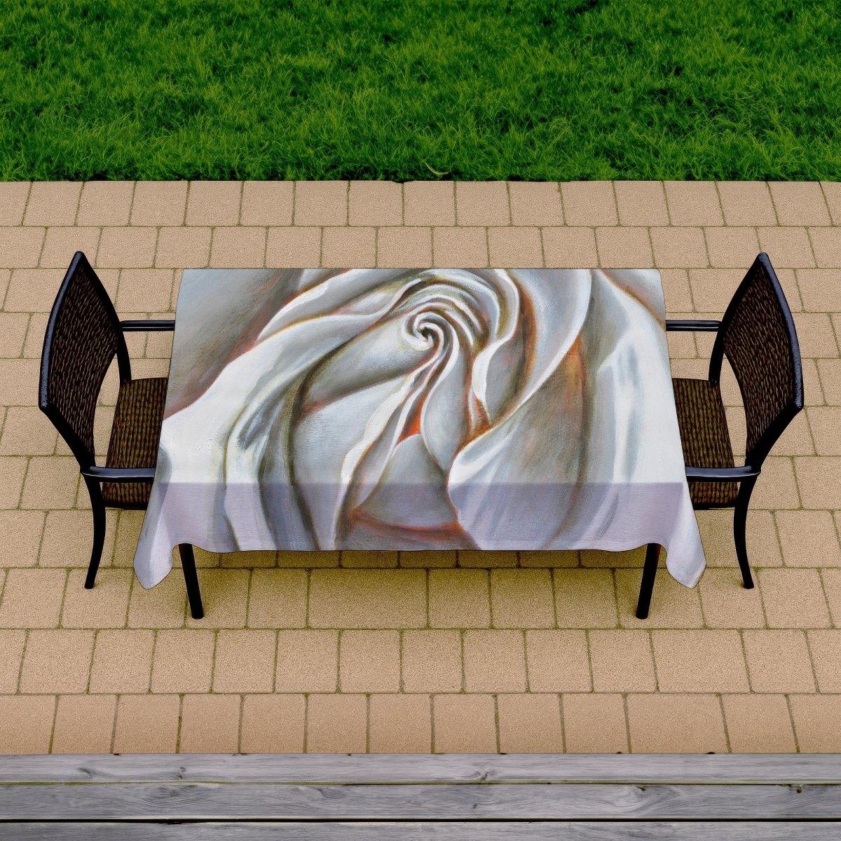 Picture of Begin Home Decor C1TCLRGEOZGDG0 58 x 102 in. White Rose Delicate Botanical Tablecloth - Indoor & Outdoor Decor