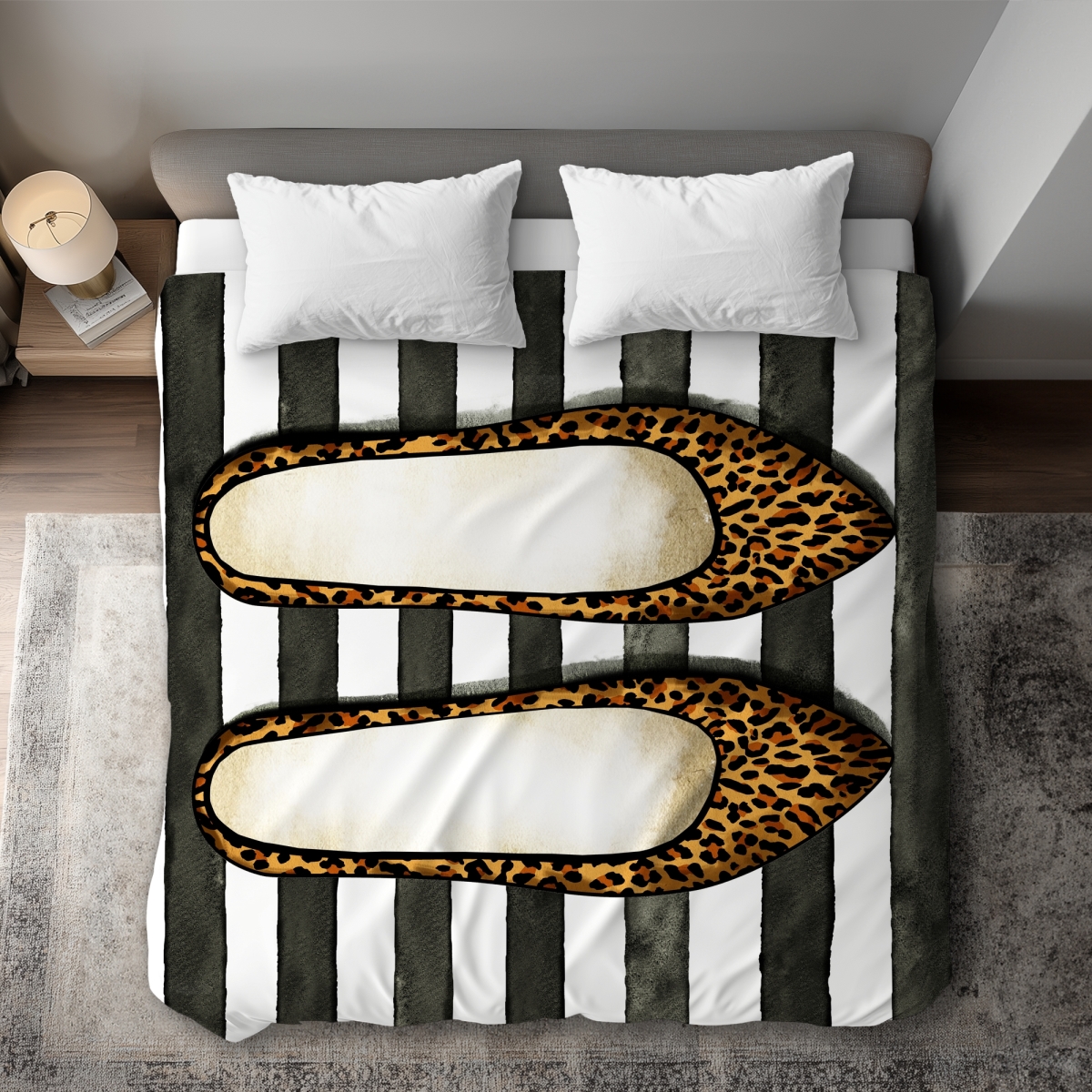 C1DCKSW0LR0WHU Leopard Shoes on Striped Background - White Romantic King Size Duvet Cover