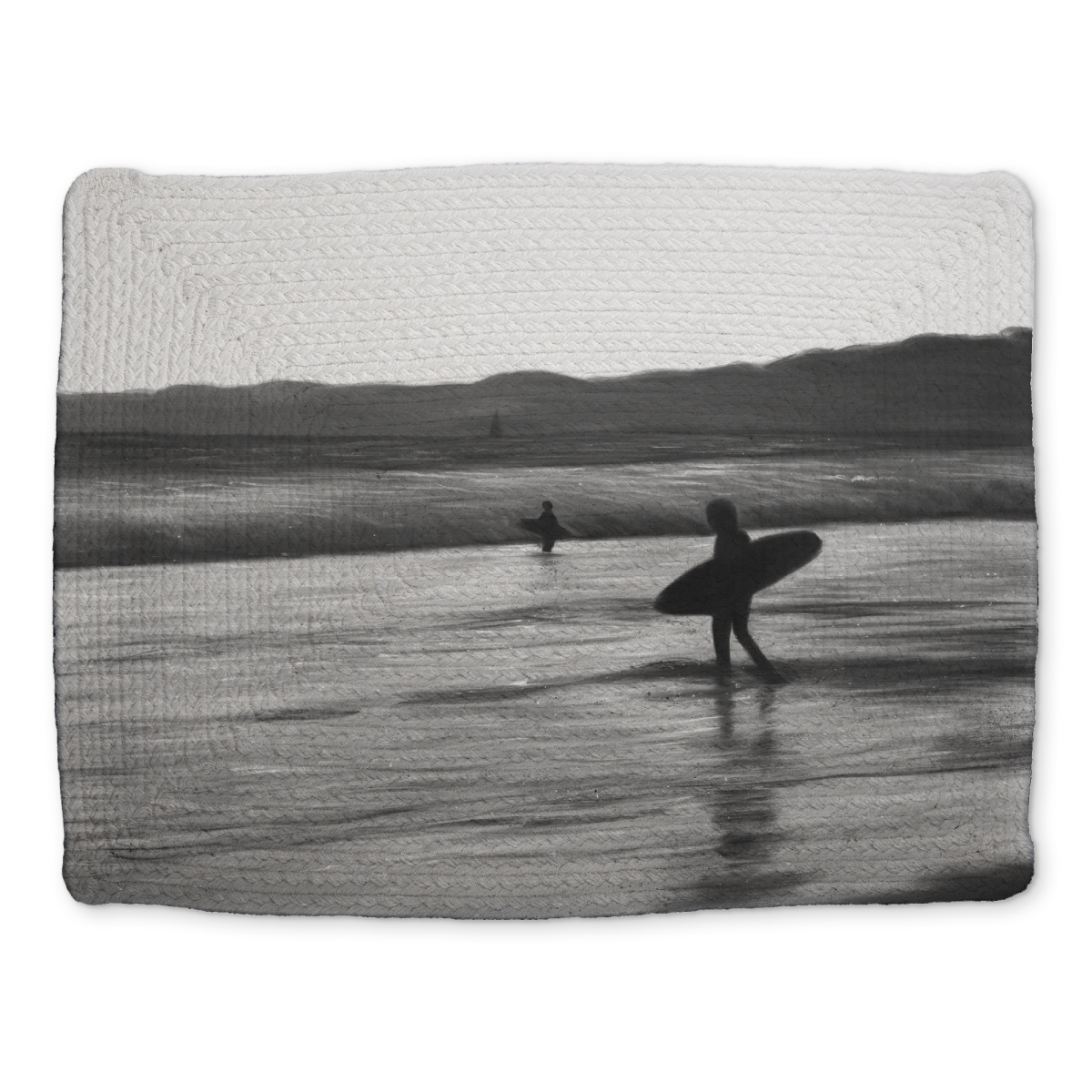 Picture of Begin Home Decor CBPM1418NF8OUM 14 x 18 in. Surfers Braided Polyester Placemat - White - Home Decor Usa