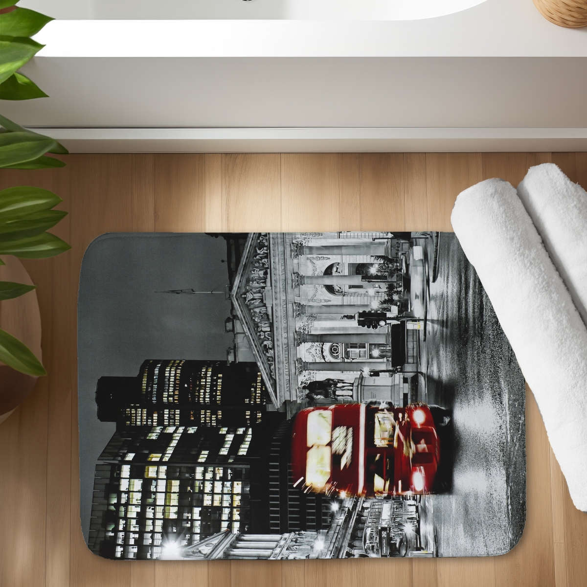 C1BM1724D26MOD 17 x 24 in. Grayscale Pantheon with Red Bus - Hyperrealist Bath Mat