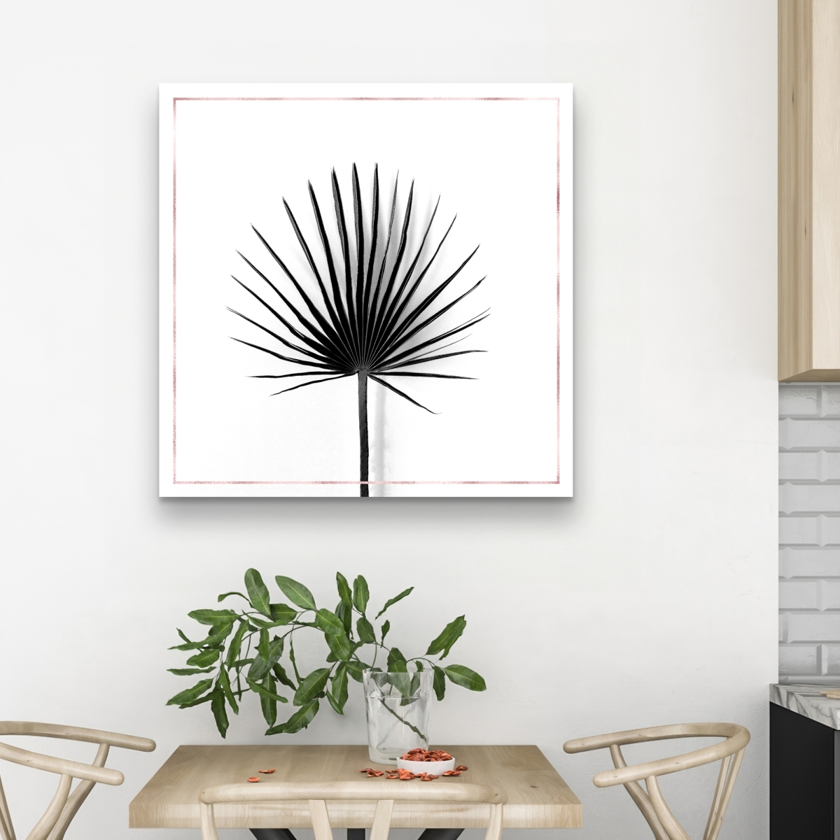 C1RC3232VEN0KF 32 x 32 in. Cabbage Palm Leaf with Rose Lines - Black Botanical Canvas