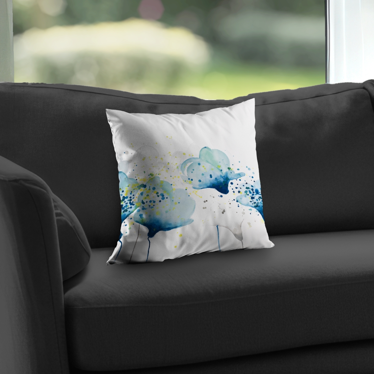 C1PC1414M5HT66 14 x 14 in. Dotted Paint Splash Flowers - Blue Poly Twill Throw for Decor