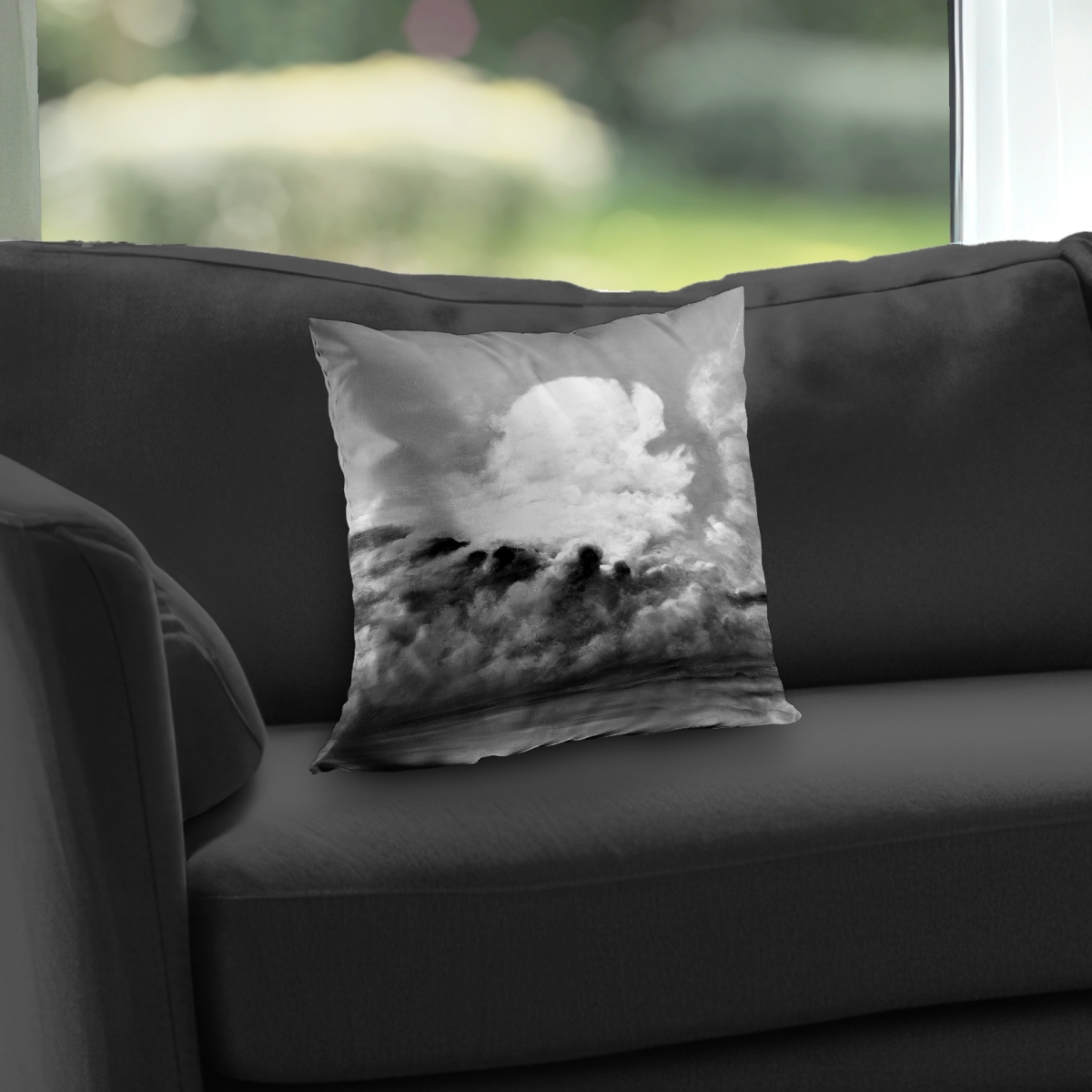 C1PC1414ALR9Q2 14 x 14 in. Clouds Black & White Bathroom Poly Twill Throw - Home Decor
