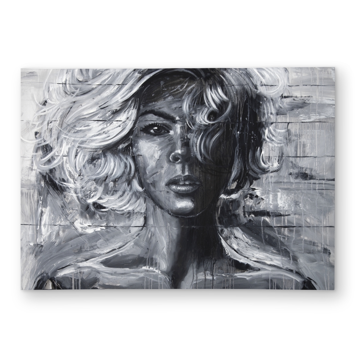C1ROAR57AAIQ33 5 x 7 ft. Gentle Woman - Black & White Outdoor Area Rug for Home Decor - Rectangle
