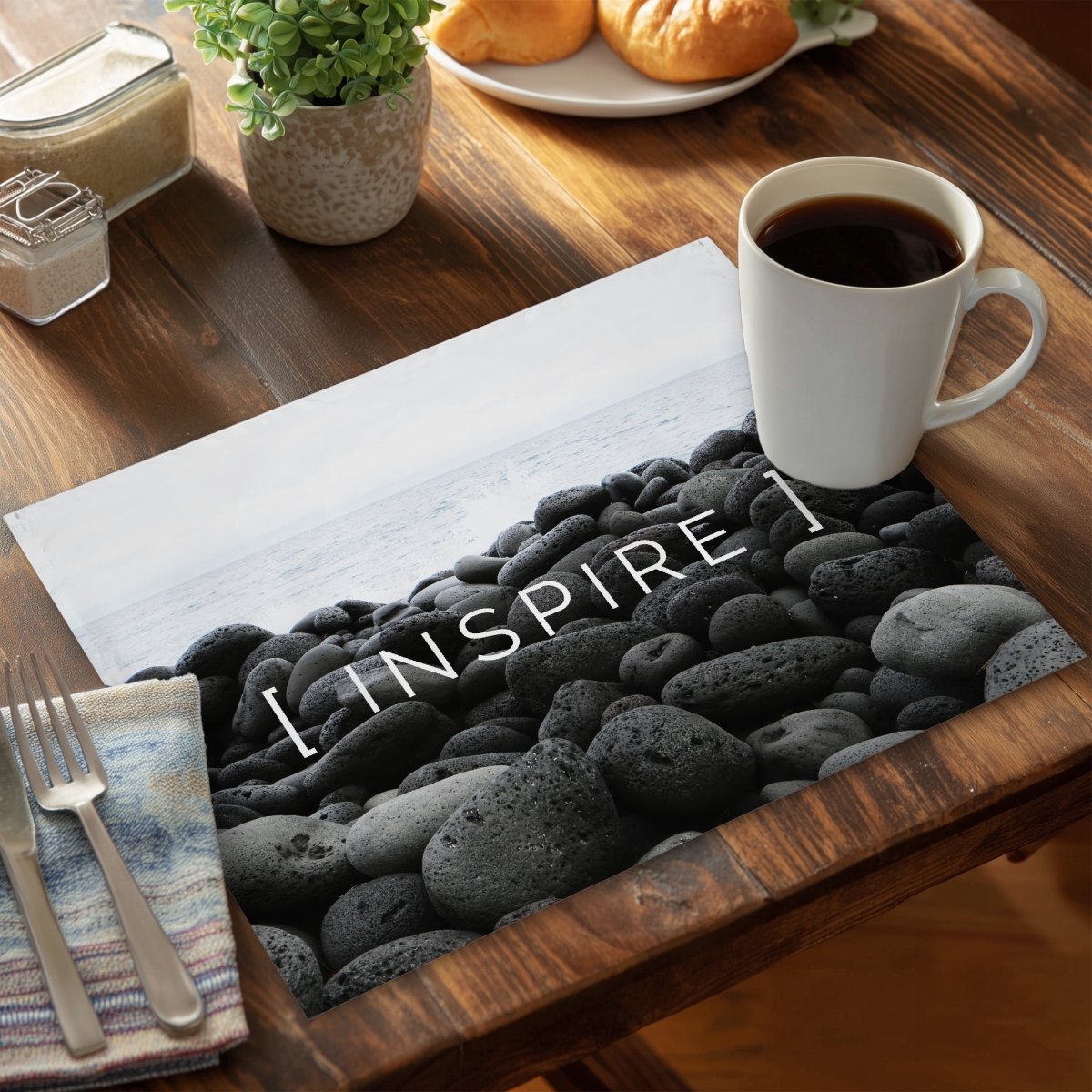 Picture of Begin Home Decor C4PP1418ANUARF 14 x 18 in. Inspire Polyester Placemat - Home Decor Essential for Dining - Set of 4