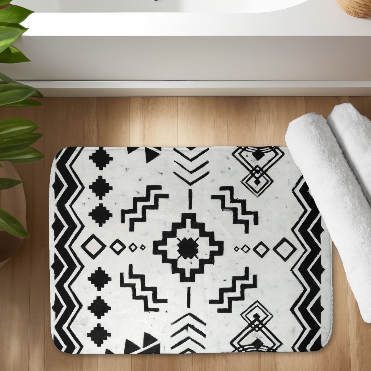 C1BM1724NDVIGU 17 x 24 in. Ethnic Patterns Black & White Bath Mat - Home Decor Essential