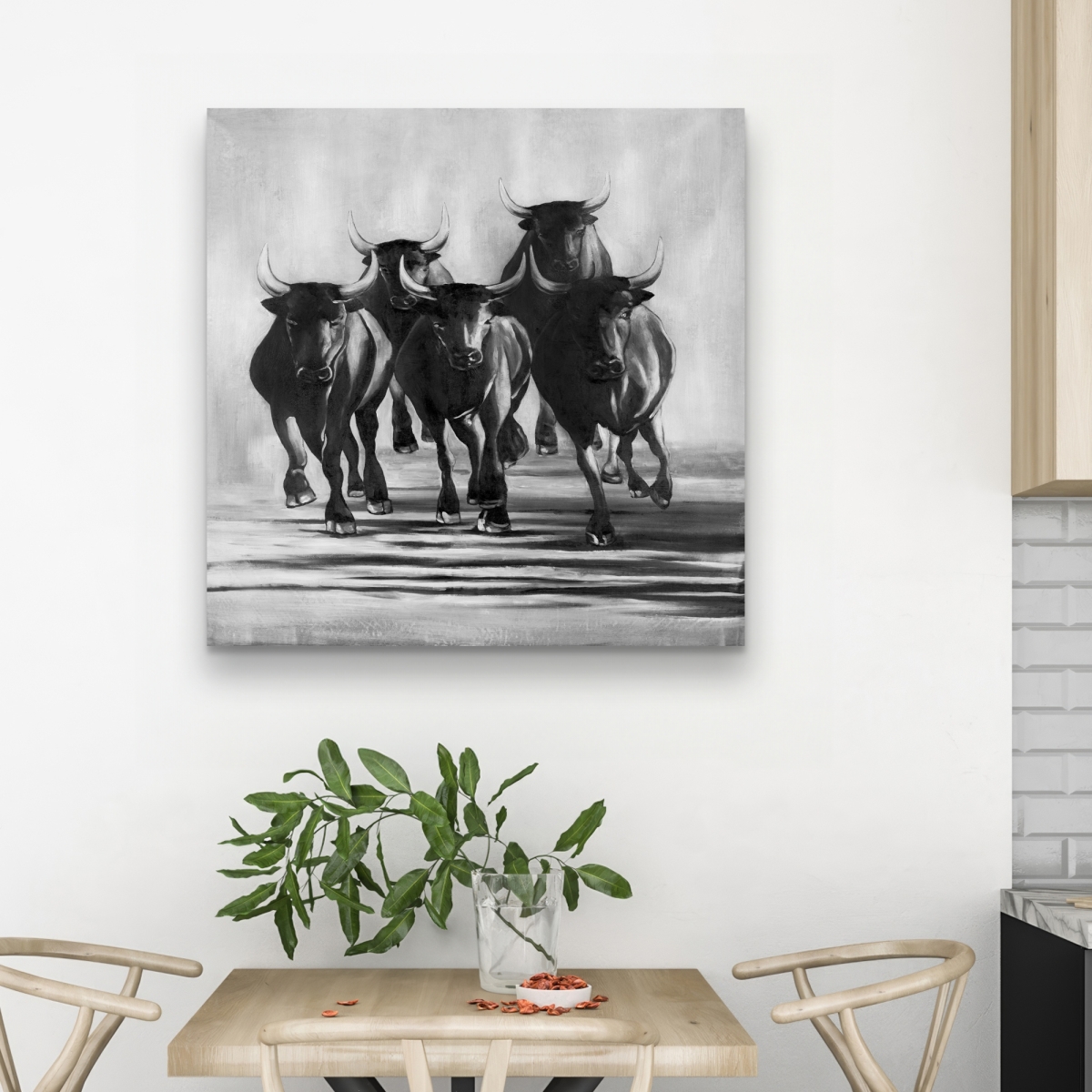 C1RC3232V8NB8D 32 x 32 in. Group of Bulls At Galops - Rustic Black Canvas - Home Decor