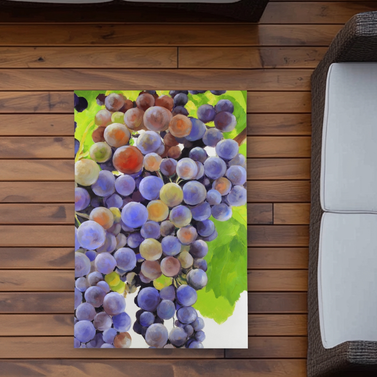 C1ROAR23S6G0FP 2 x 3 ft. Bunch of Grapes Outdoor Area Rug - Illustrative Still Life Decor - Rectangle