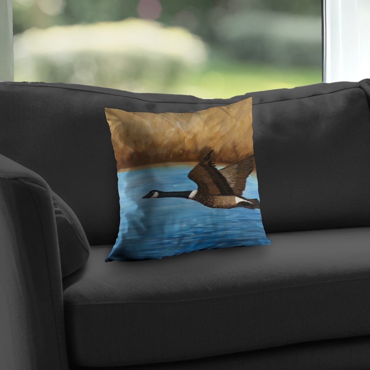 C1PC1414VCX7JG 14 x 14 in. Canada Goose Brown Bird Poly Twill Throw - Home Decor