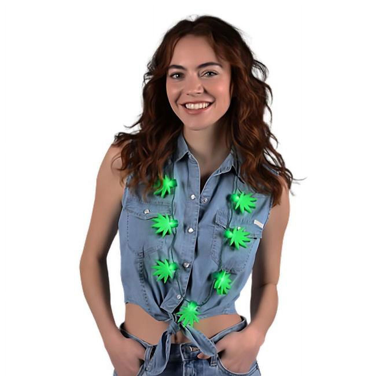 Picture of Blinkee LLUFPLJC-GN Light Up Flashing Pot Leaf Jumbo Charms Necklace
