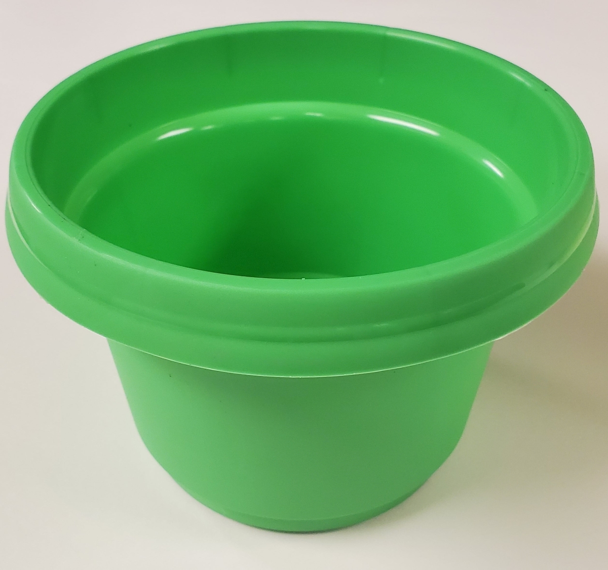 SAPPG 5pack 7 in. Flower Pot with Saucer Colored, Multi - Polypropylene - Pack of 5