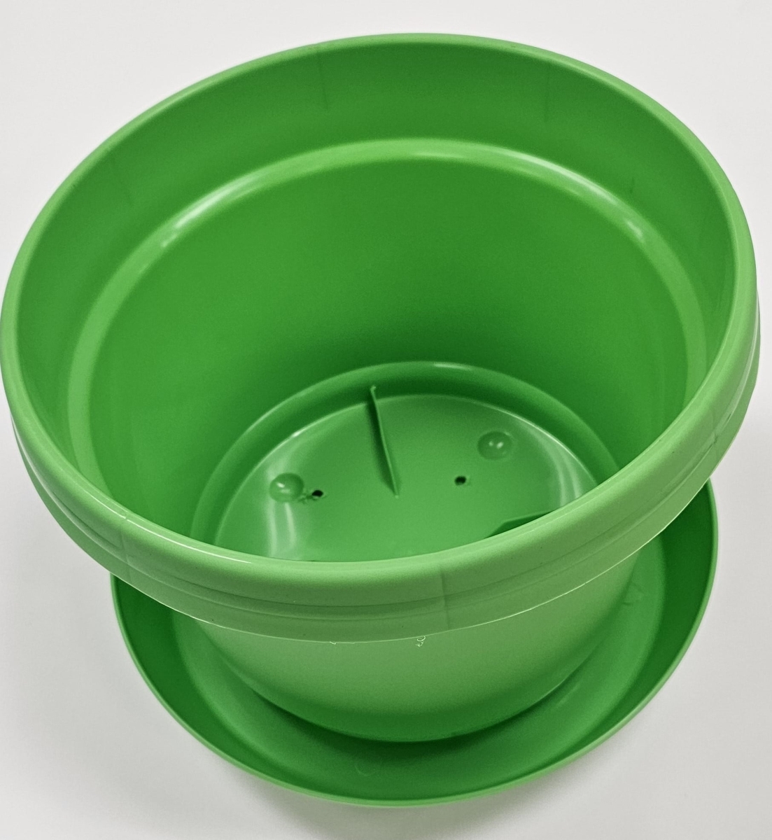 MAP LG 9 in. Single Flower Pot with Saucer Colored, Lime Green - Polypropylene