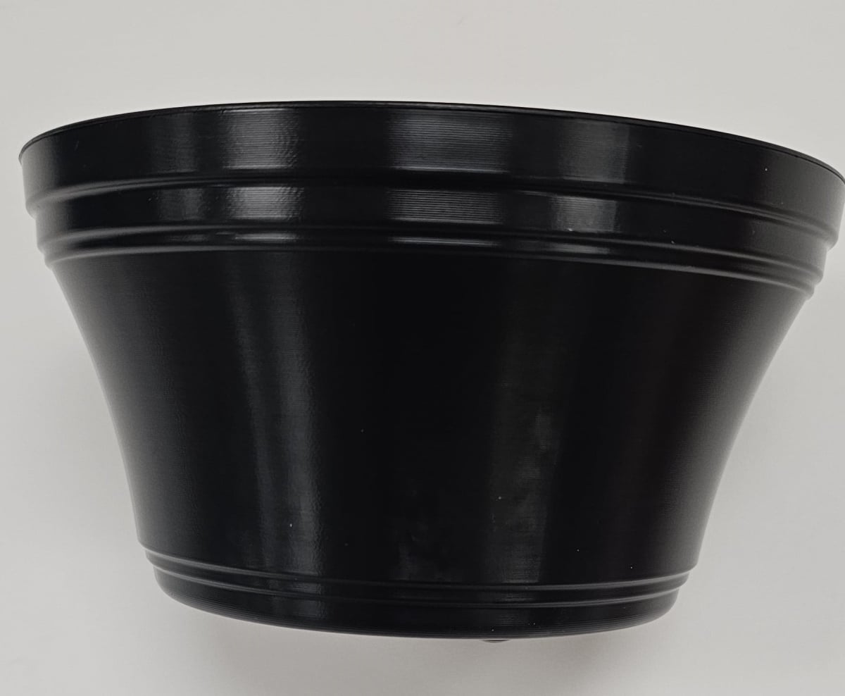 Black Flower Pot with Saucer - 7.5 in. - Durable Polypropylene