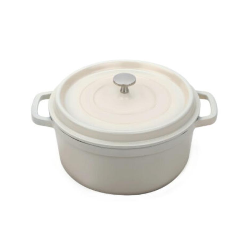 Picture of Winco CA-011-AWH-BK-CC 2.5 qt. - 2.8 qt. Rim-Full - 7.88 in. Induction Ready Round Dutch Oven with Lid, 3.5 in. Deep - Clear Coat