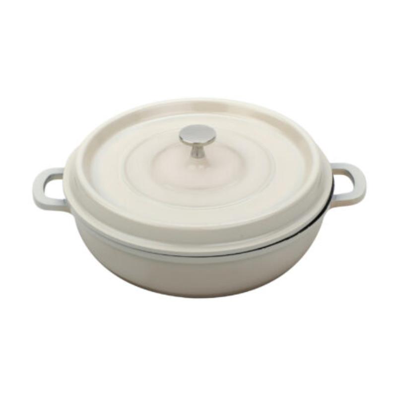 Picture of Winco CA-005-AWH-BK-CC 3 qt. Cast Aluminum Antique White with Clear Coat & Black Interior Induction Ready Round Braiser with Lid - 3.5 qt. Rim-Full - 10.25 in. Top Dia., 2.88 in. Deep, G.E.T. Heiss