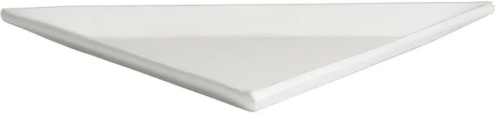 COMP11WW 27.05 oz Triangle Platter with Straight Edges - White - Classic Finish - 16.14 x 8.07 in. - 1.57 in. Deep