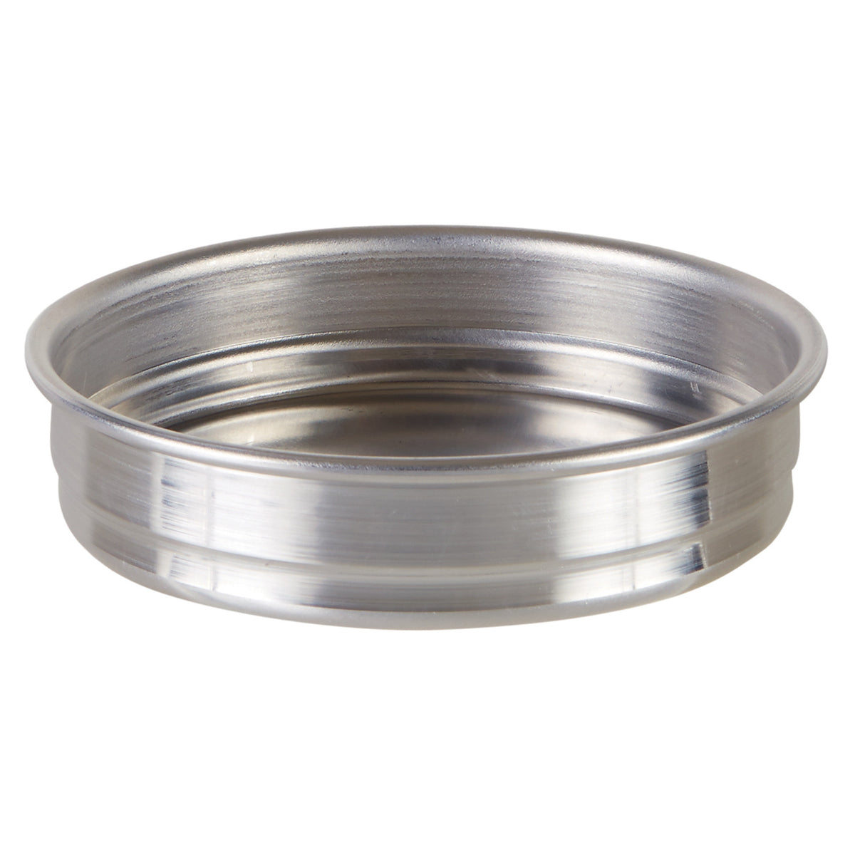 Picture of Winco APZK-0615 Stackable Aluminum Pizza Pan - 6 x 1.5 in.