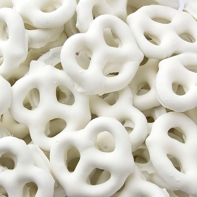 Picture of Woodstock Farms B-73383-12PK 14 oz Yogurt Pretzel Tub - Pack of 12