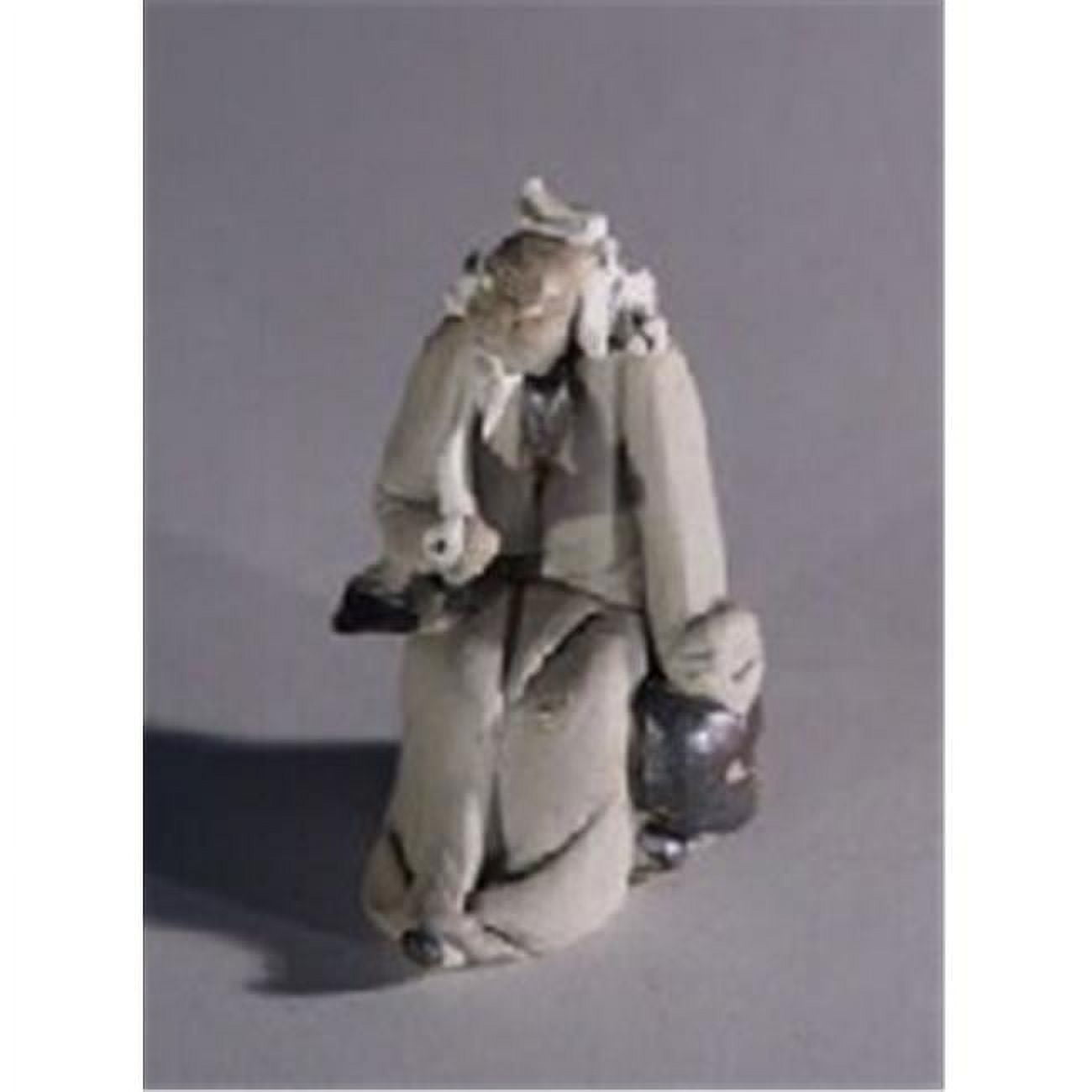 Picture of Bonsai Boy e1879 2.5 in. Ceramic Figurine - Man with Pipe