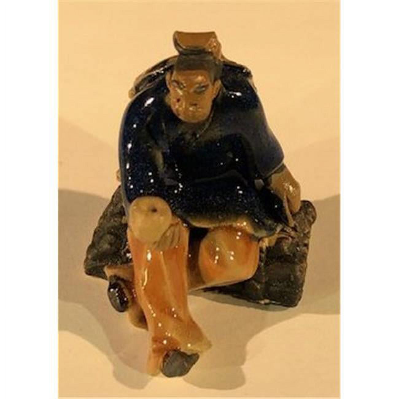 e3460 2 in. Miniature Ceramic Figurine - Man Holding Cup