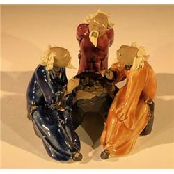 e3399 3 in. Miniature Ceramic Figurine - Three Men Sitting At A Table Playing Chess