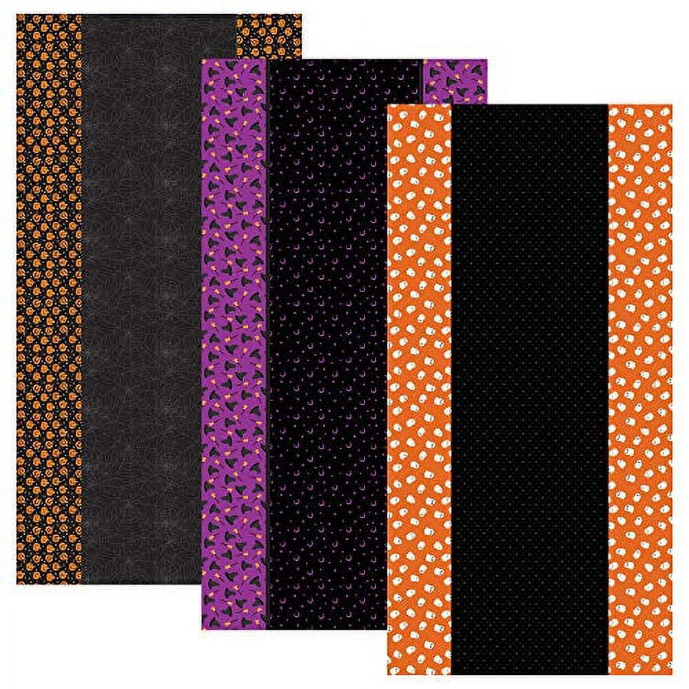 Picture of Brybelly MPAR-402 Halloween Tablecloths, Pack of 3