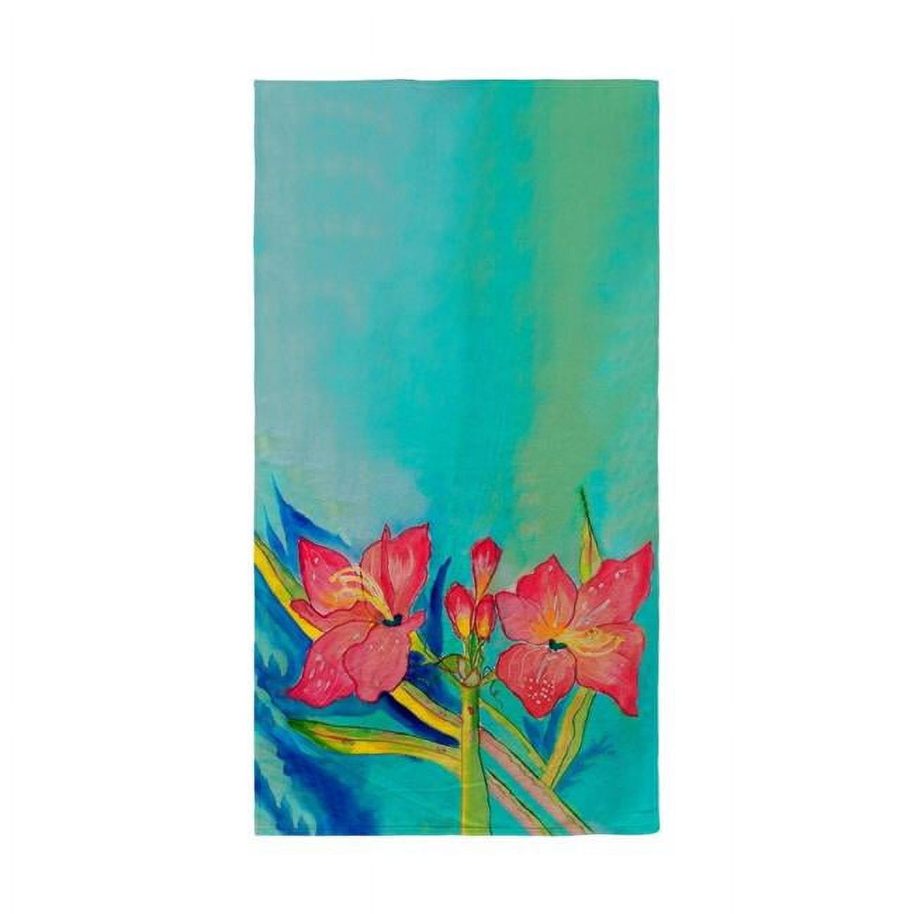 BT233 Pink Amaryllis Beach Towel