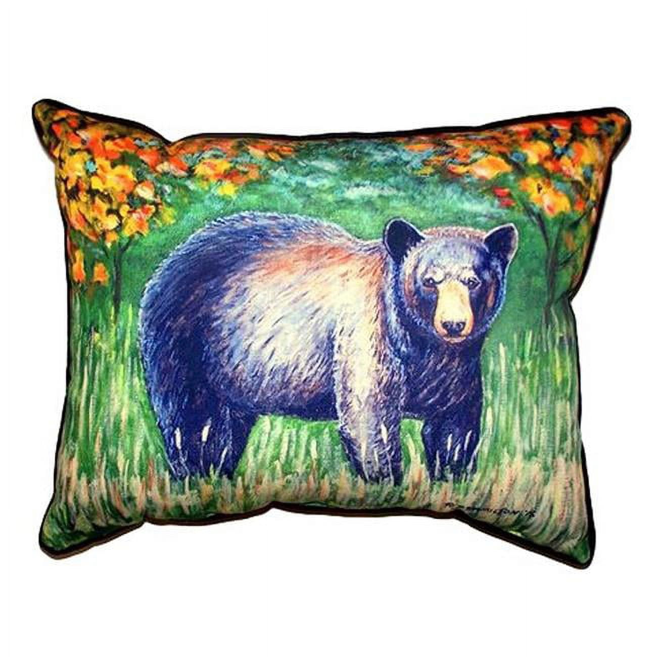 11 x 14 in. Black Bear Small Indoor & Outdoor Pillow