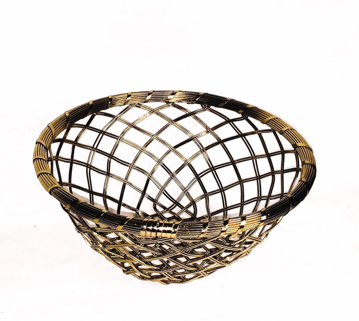 Picture of Jiallo 72403 Gold Metallic 12&apos; round basket