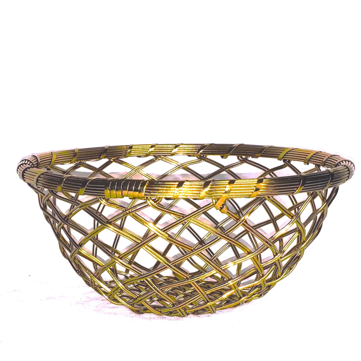 Picture of Jiallo 72404 Gold Metallic 9' round basket
