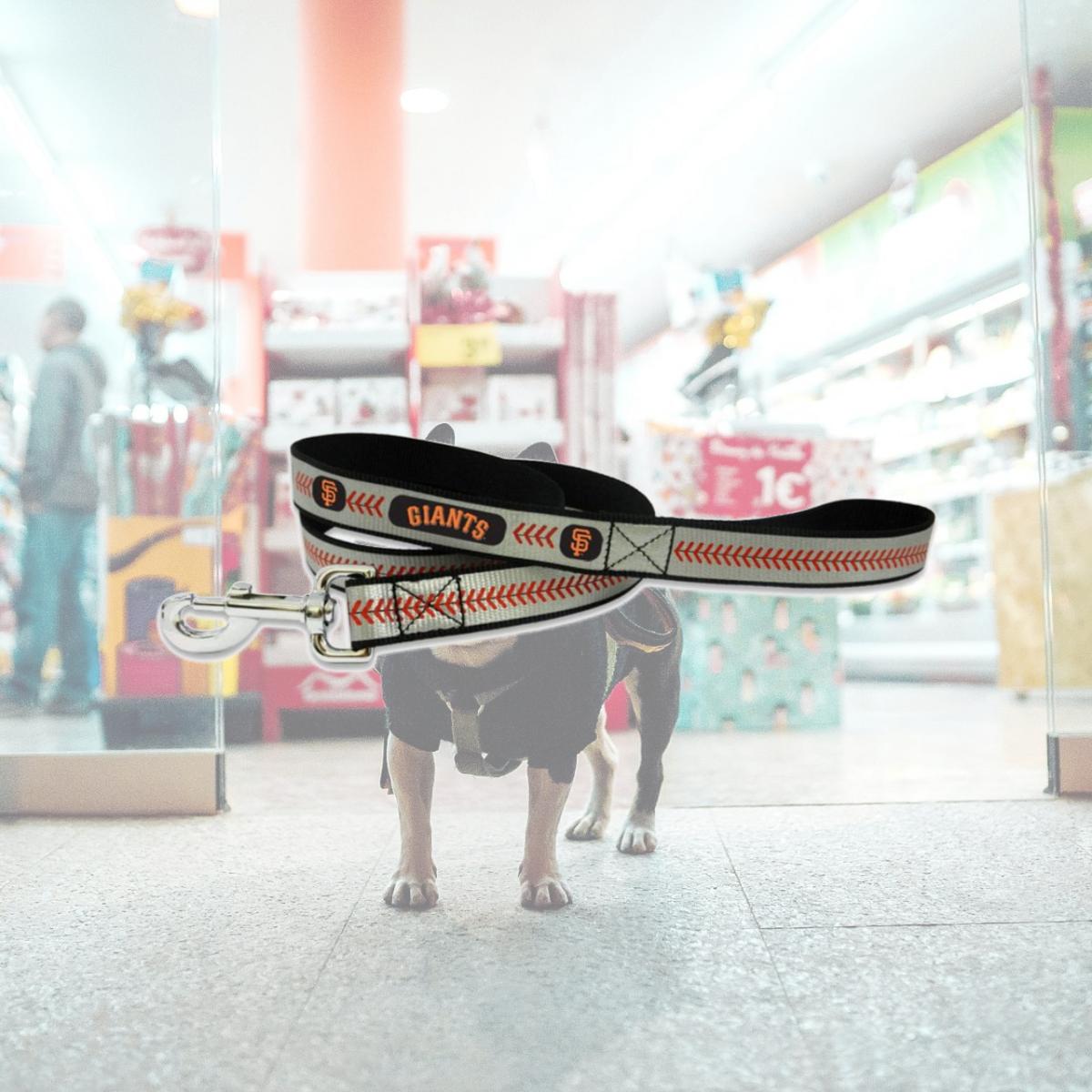 Picture of San Francisco Giants Reflective Baseball Leash - L