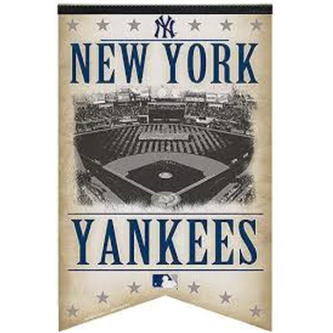 Picture of New York Yankees Banner 17x26 Pennant Style Premium Felt