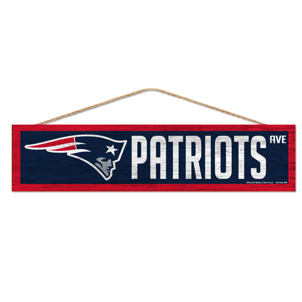New England Patriots Sign 4x17 Wood Avenue Design