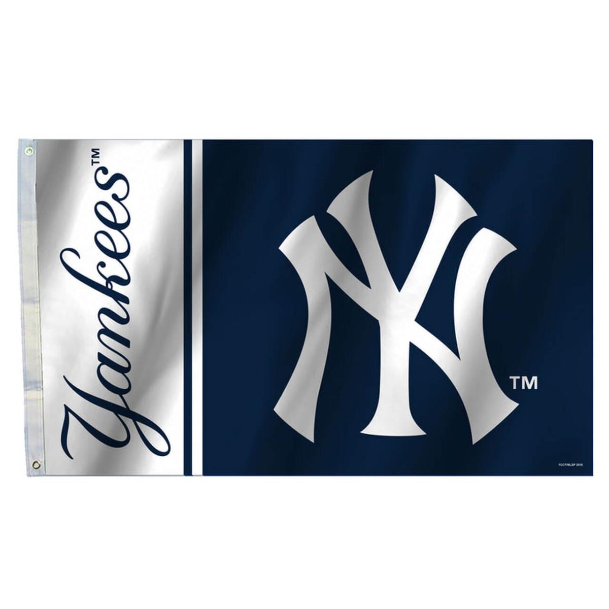 Picture of Fremont Die 2324564210 3 x 5 ft. New York Yankees Banner Flag