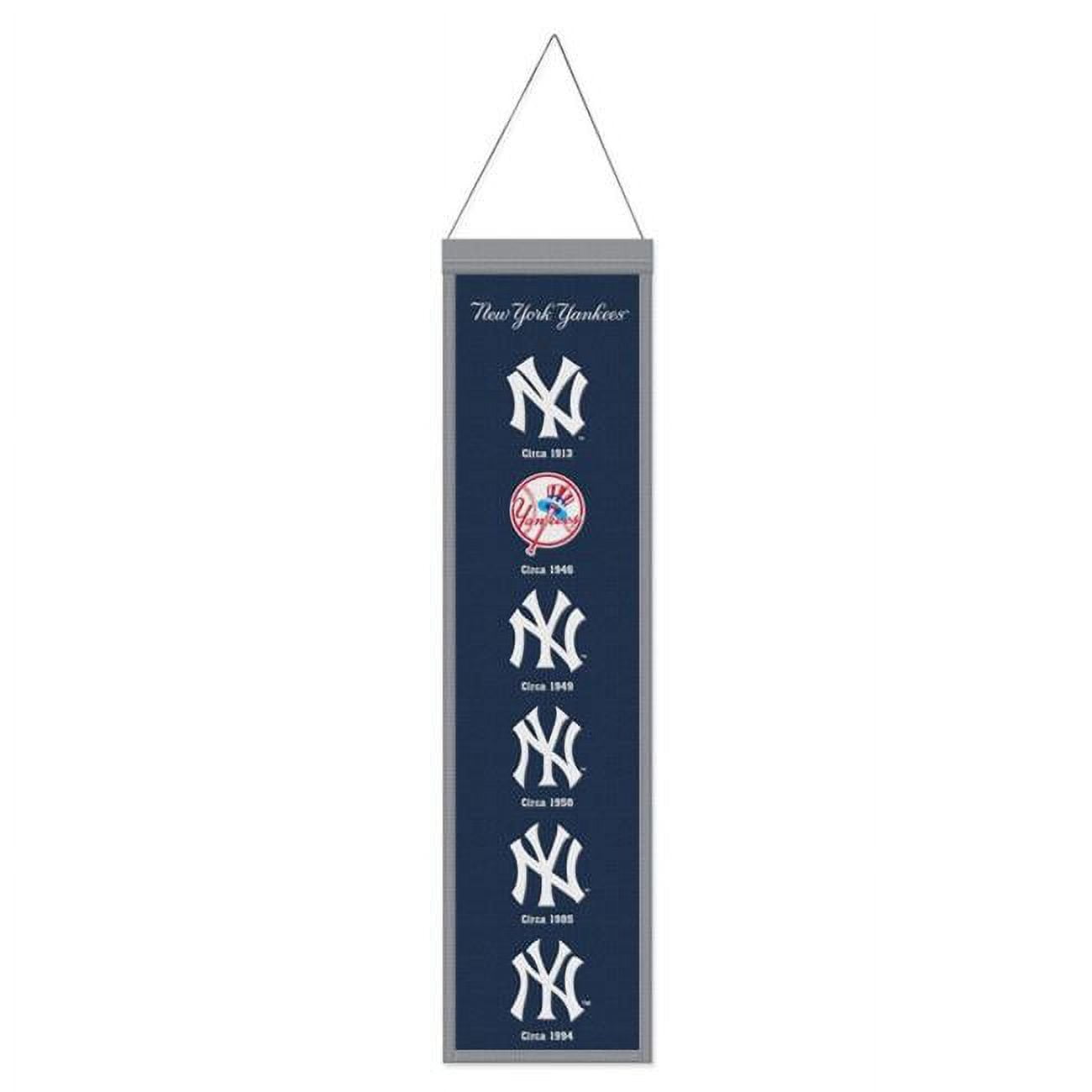 8 x 32 in.   York Yankees Banner Wool Heritage Evolution Design