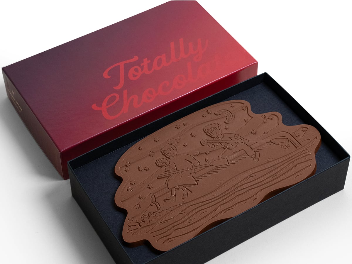 1004 9 x 5 in. Custom Decorated Shape Chocolate with Luxury Custom Packaging