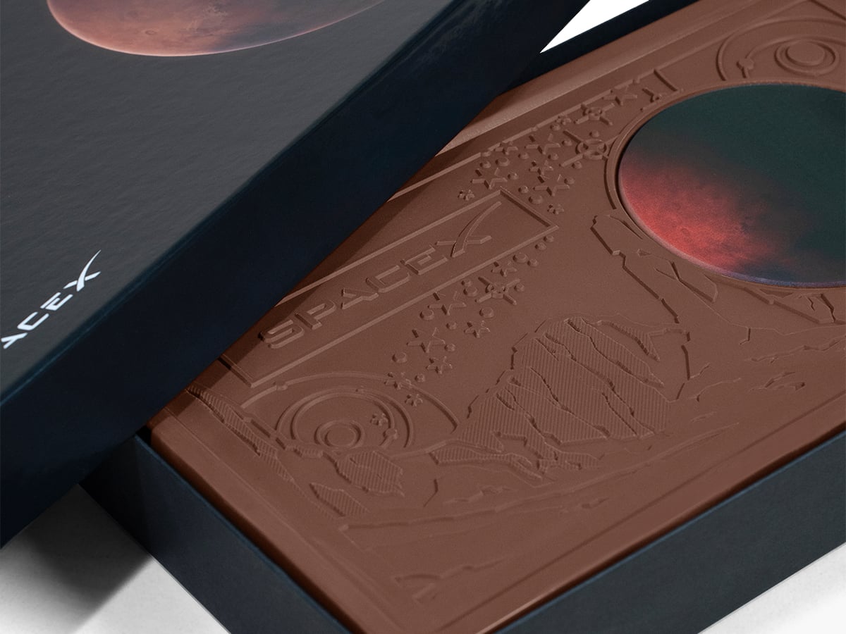 2032 2 lbs Giant Engraved Combo Chocolate Bar with Luxury Custom Packaging
