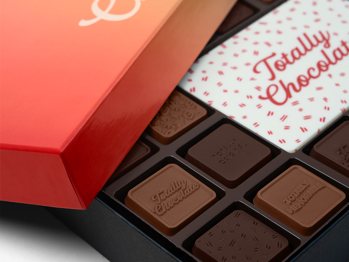 3090 Grand Chocolate Gift Set with Luxury Custom Packaging - 90 Piece
