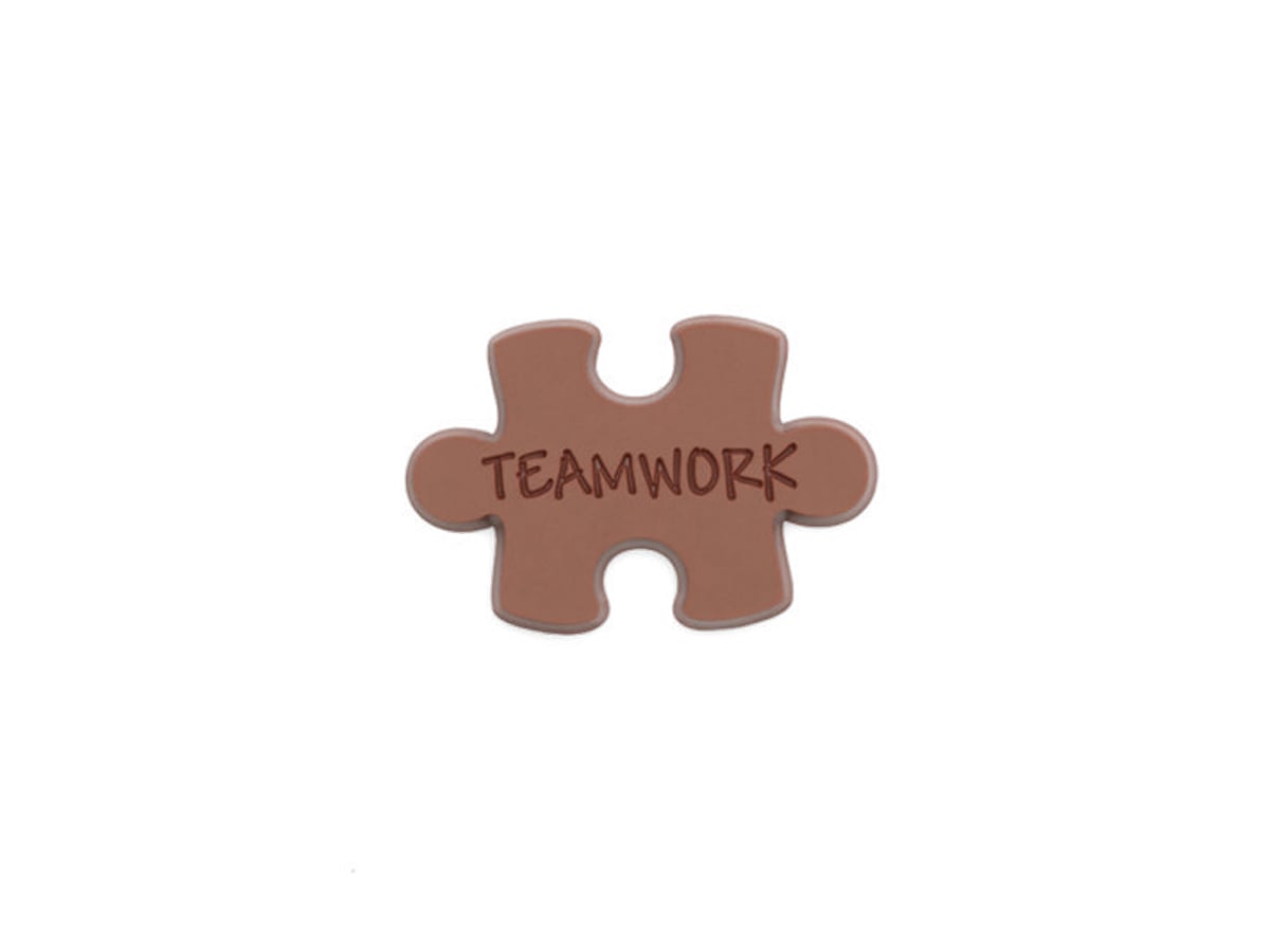 SHX310510X 2 x 3 in. Teamwork Puzzle Shape Milk Chocolate