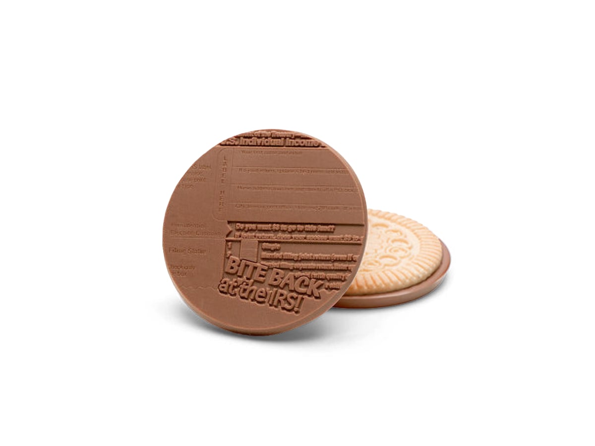 SHX320420X 3.2 in. Bite Back IRS Four-Bite Milk Chocolate Sugar Cookie