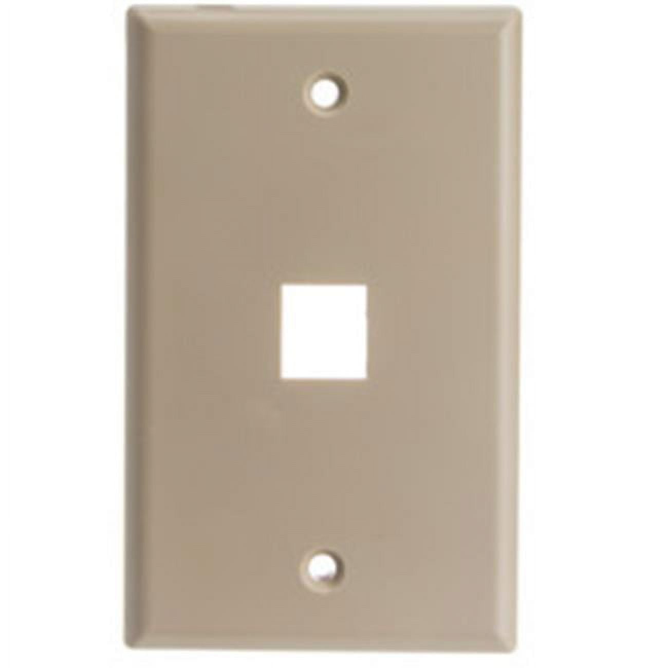 Picture of Cable Wholesale 301-6K 6 Port Keystone Wall Plate, Single Gang - Beige