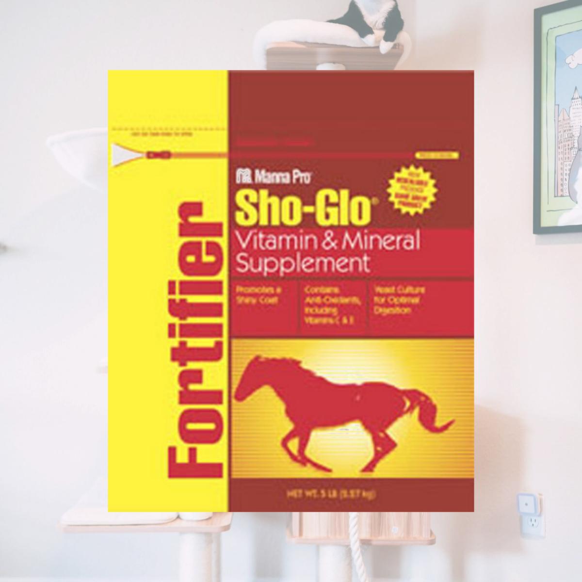 Picture of Manna Pro Sho-Glo Vitamin & Mineral Supplement  5 lb. - Case of 5