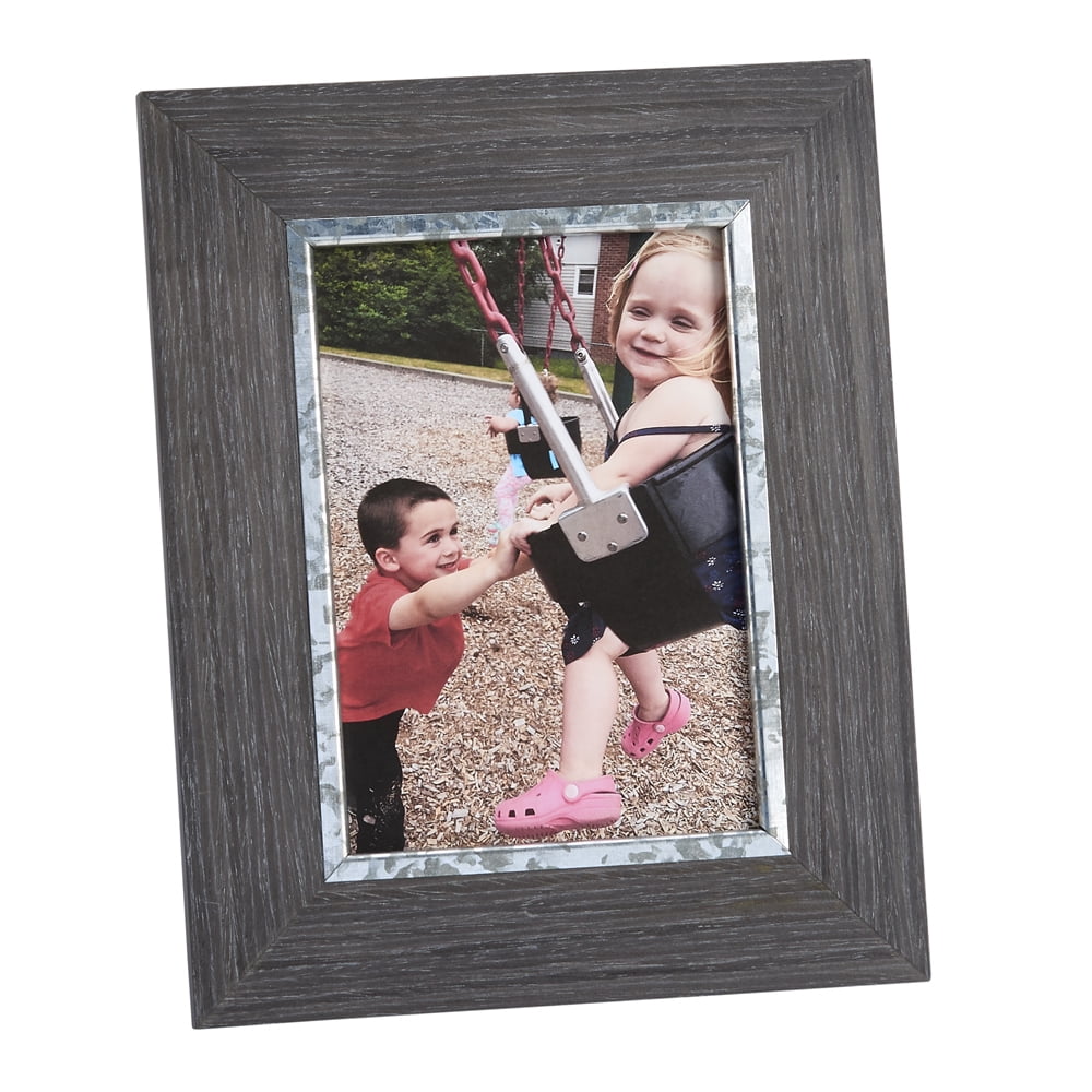 Picture of Creative Gifts 023045 Weathered Gray 5 x 7 in. Wood Frame