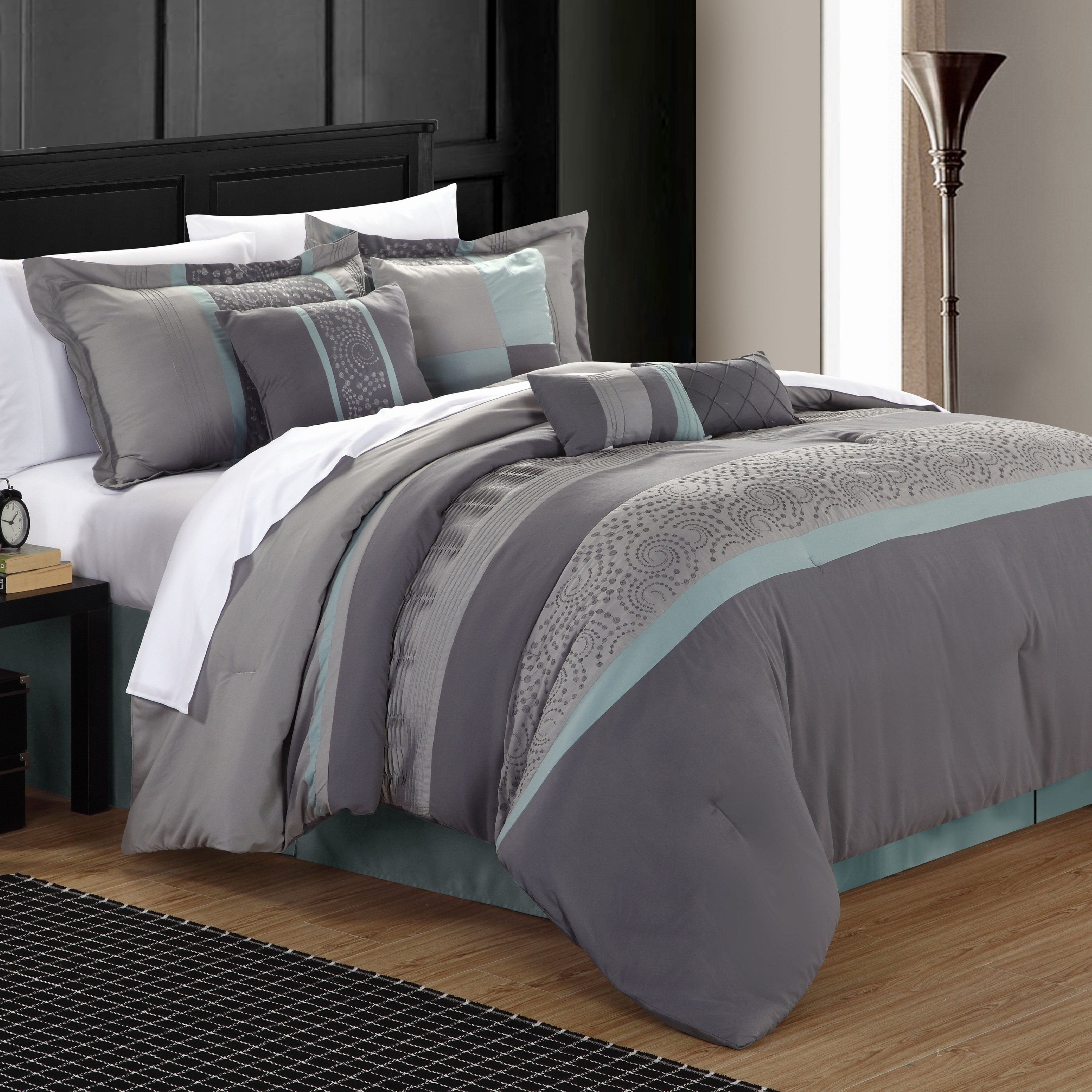 CHIC HOME