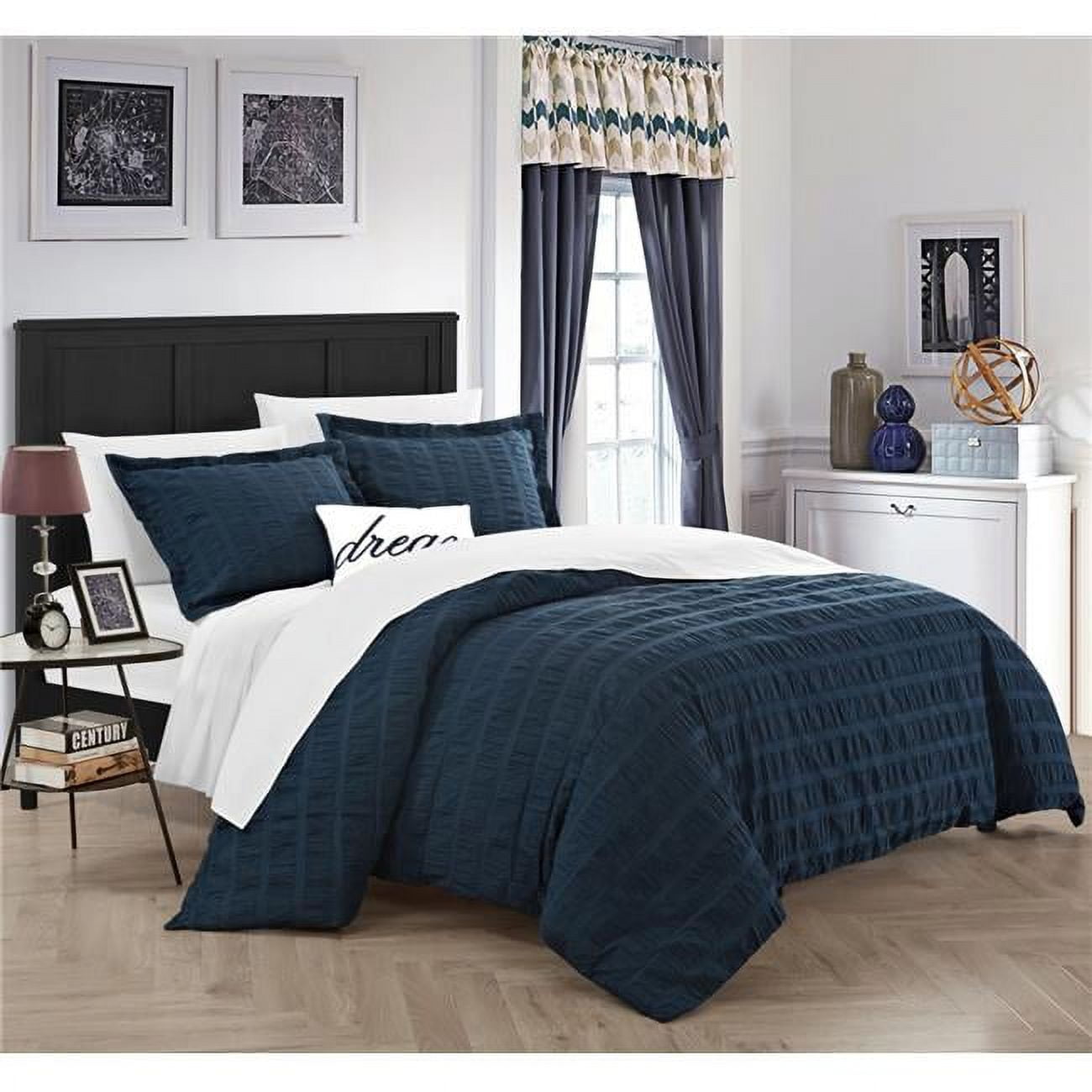 DS3118 Amarillo Duvet Cover Set, King Size - Navy, 4 Piece -  Chic Home, DS3118-US