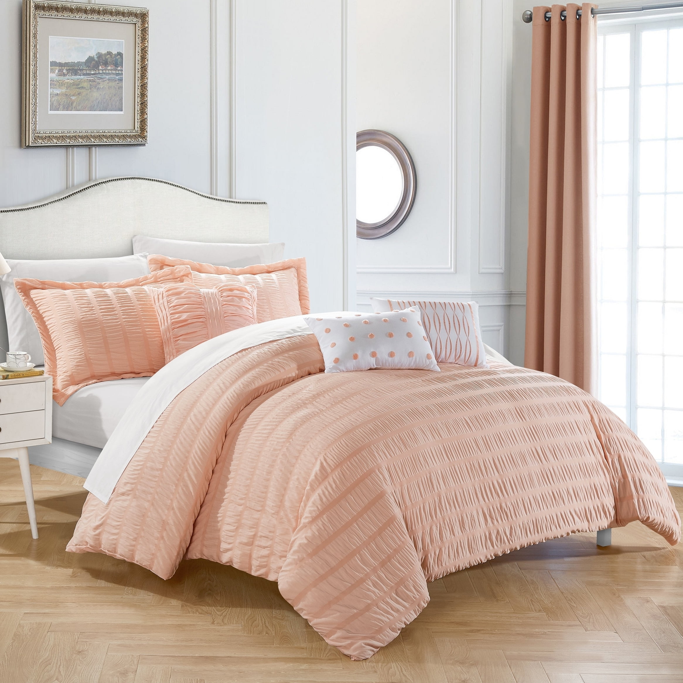 CHIC HOME