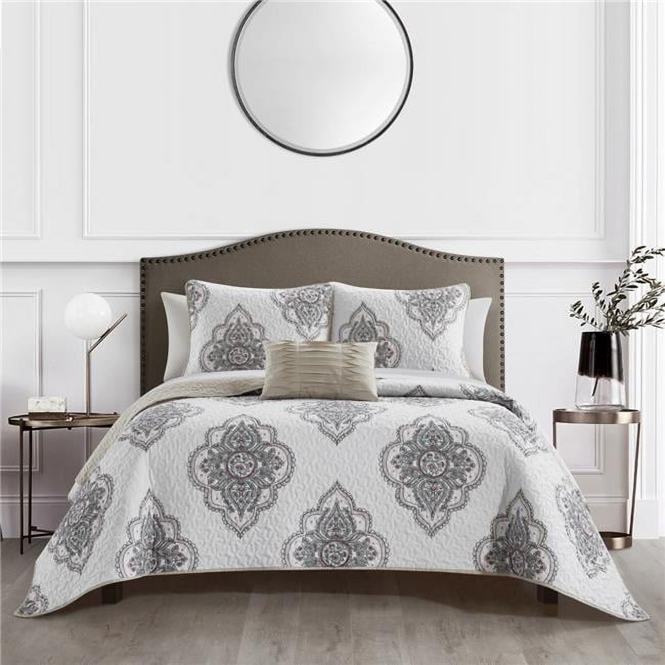 Picture of Chic Home BQS06585-BIB-US Bentlee Medallion Embroidered Bedding Cotton Jacquard Quilt Set&#44; Beige - King Size - 8 Piece