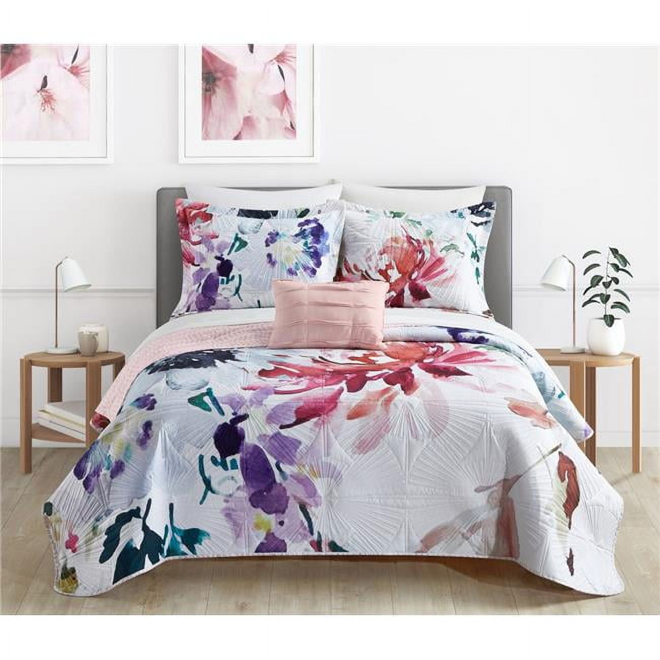 Picture of Chic Home BQS30108-US Regaleira Palace Floral Watercolor Design Bedding Reversible Quilt Set&#44; Multi Color - Twin Size - 3 Piece