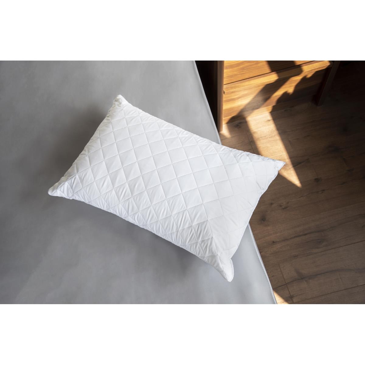 Picture of Signature Home UNB-500-1416 Basics Quilted Sham & Pillow Polyester for Standard Bed