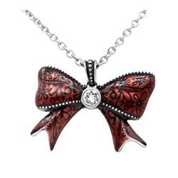 CN190 1.1 x 1.57 in. Pretty Red Bow Necklace